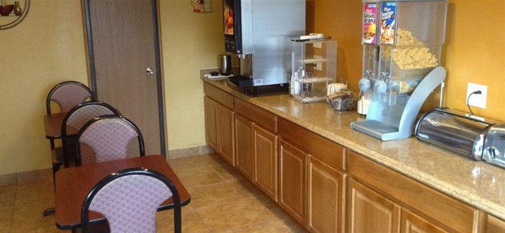 Econo Lodge Inn & Suites Albuquerque East I-40 Eubank Exit Bagian luar foto